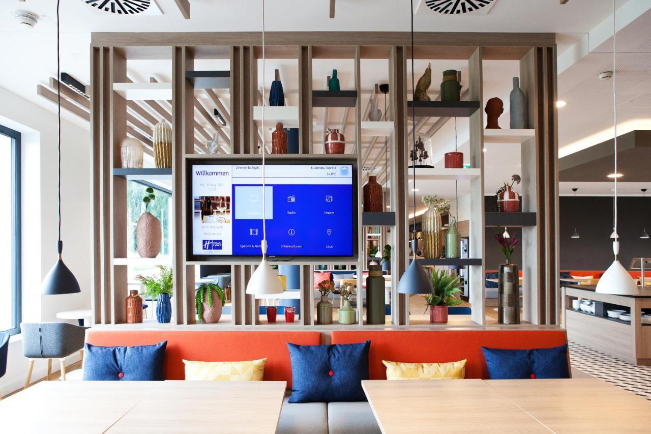 Holiday Inn Express - Lustenau Luaran gambar
