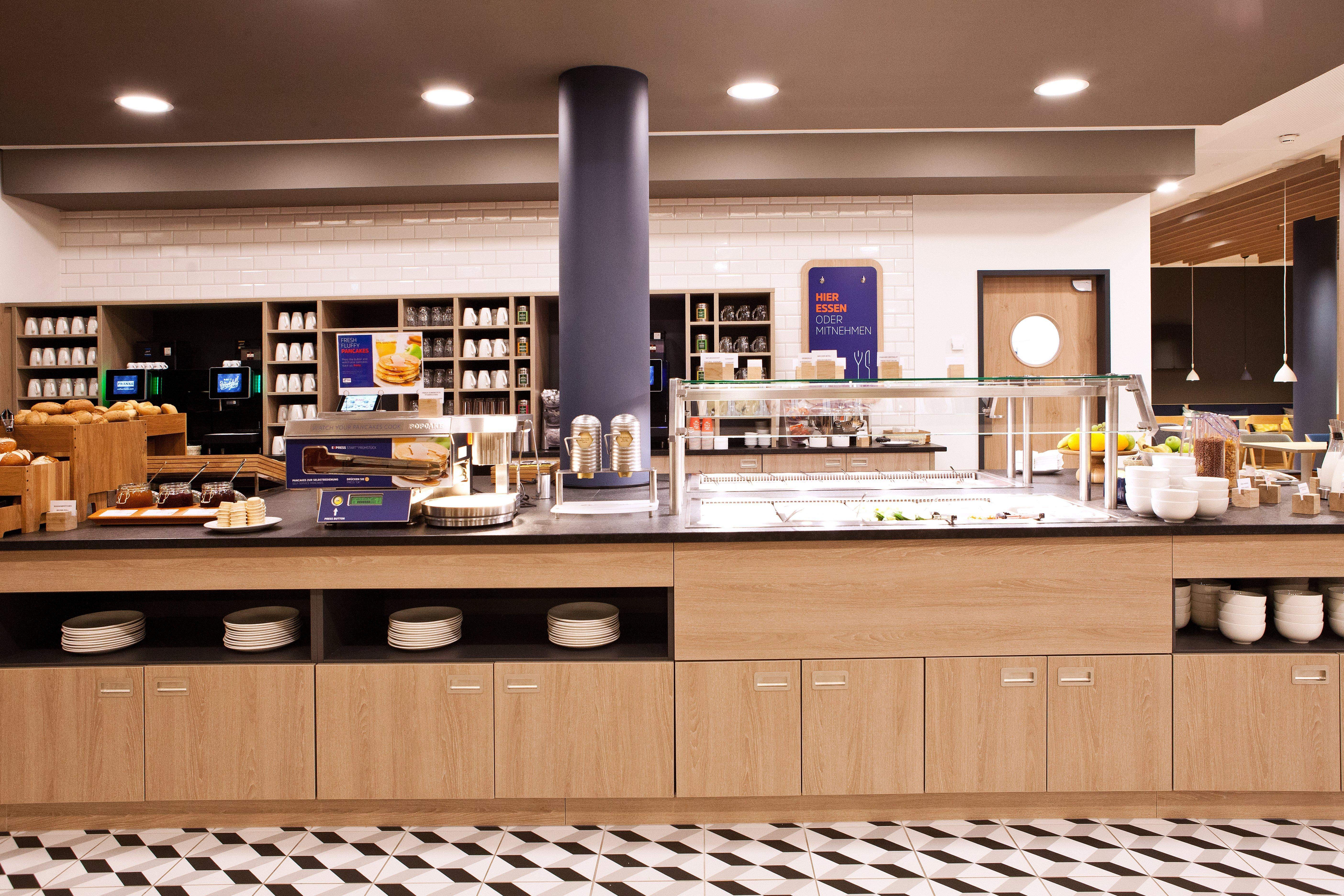 Holiday Inn Express - Lustenau Luaran gambar
